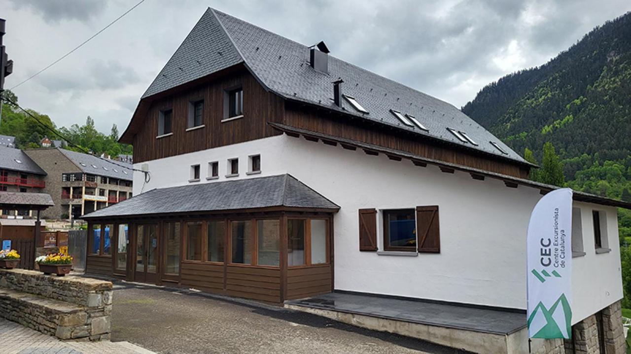 Aran Hostel Salardú Exterior foto
